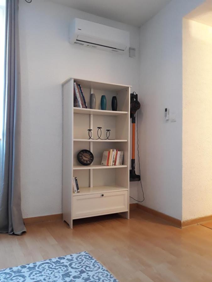 5 Minutes Des Arenes, Parking Gratuit, 6 Couchages Nîmes Exteriör bild